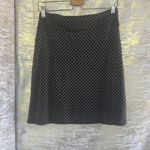 Gap Black/Beige Circle Print Stretch Pull On A Line Skirt Size M - Picture 5 of 14
